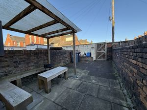 Photo 10- click for photo gallery